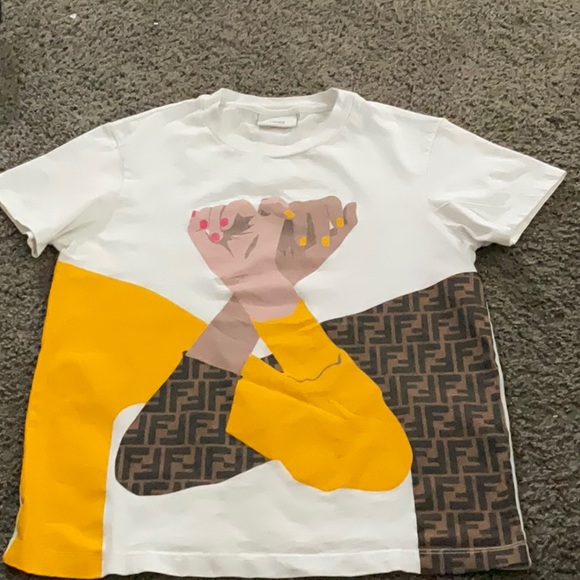 Fendi Other - Fendi kids girls size 8 white tee shirt Excellent condition gently worn twice